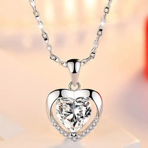 1-1-1-24-opt 500x-Ženska-ogrlica-od-srebra Ženska ogrlica od srebra u obliku srca sa većim bijelim kamenom - Image 1