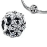 Privjesak za narukvicu okrugli sa motivom pahuljice