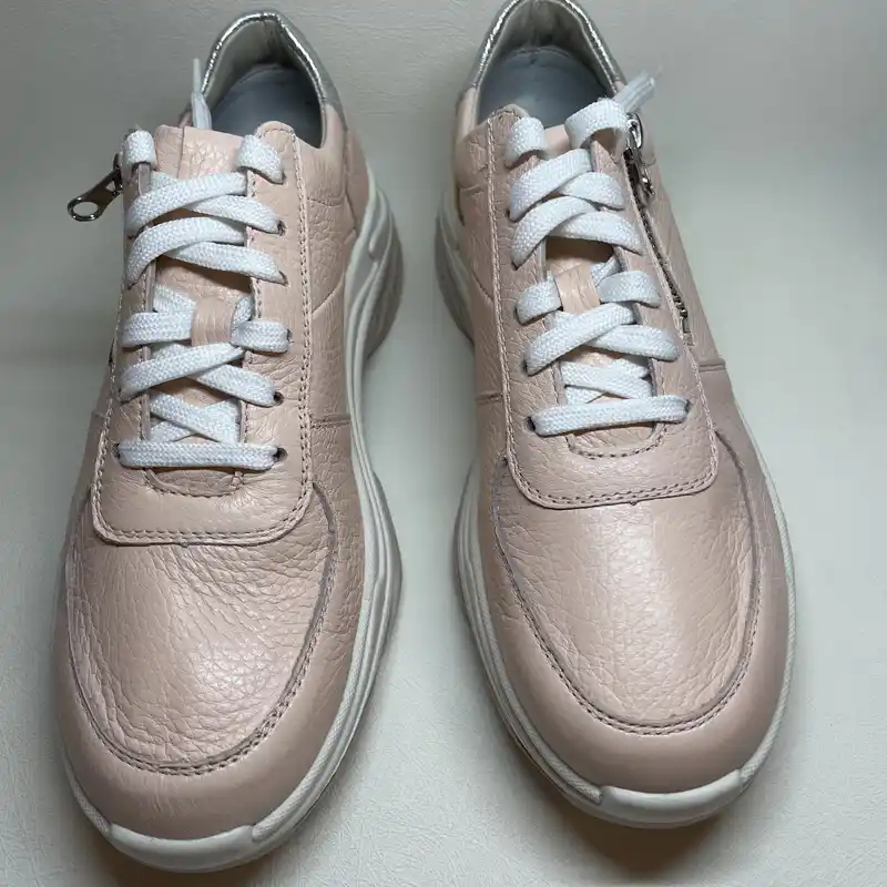 5-7-zenske-tene-patike Kožne ženske tene, boja roze - Image 1