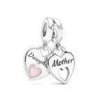 Privjesak za narukvicu, porodica