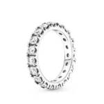 Ženski prsten od srebra, bijeli cirkon